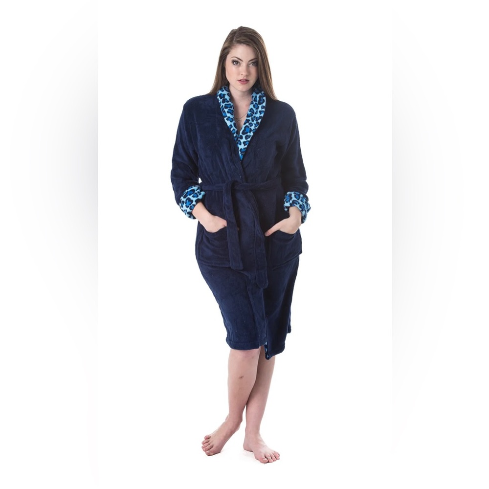 comfort with Plush Women's Fleece Robe, lightweight with Animal Trim Print.